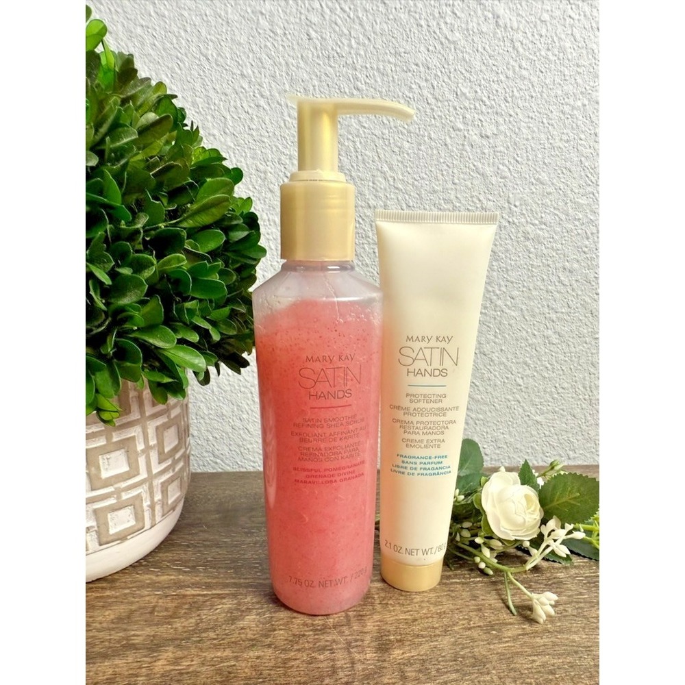Mary Kay Satin Hands Blissful Pomegranate Shea Scrub Softener Set NOS